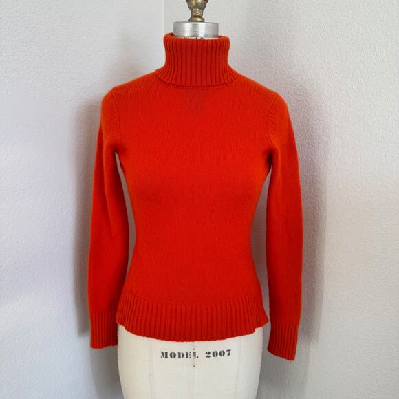 Neiman Marcus Sweaters - Neiman Marcus 100% Cashmere Turtle Neck Sweater Size XS